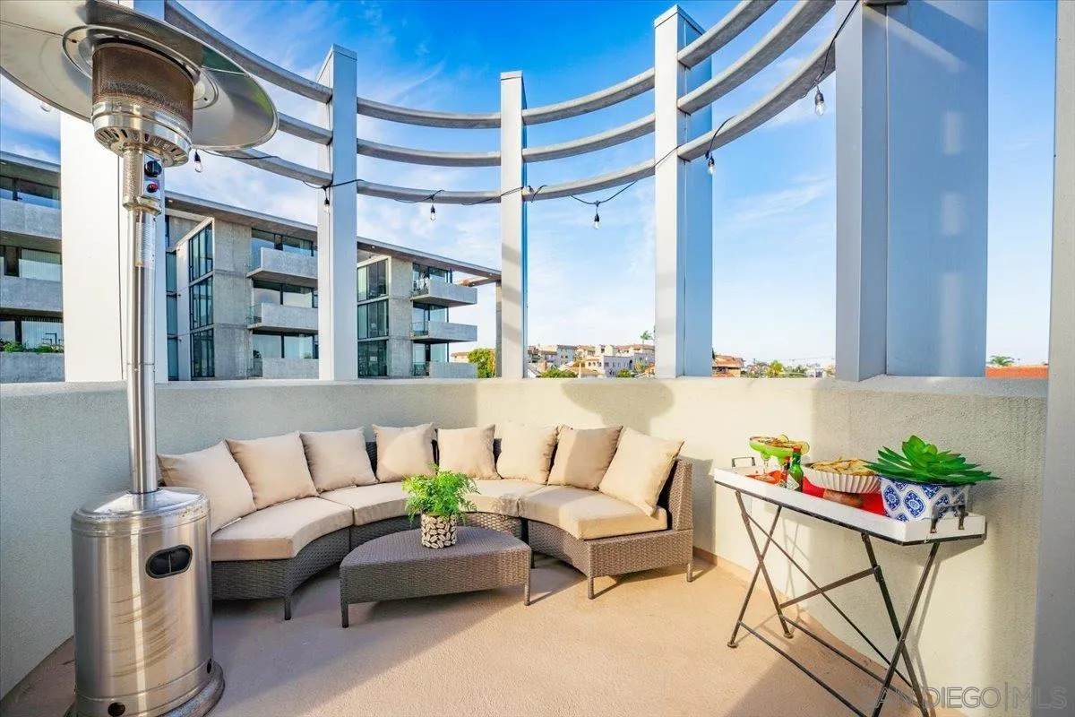 3740 Park Boulevard - Photo 1