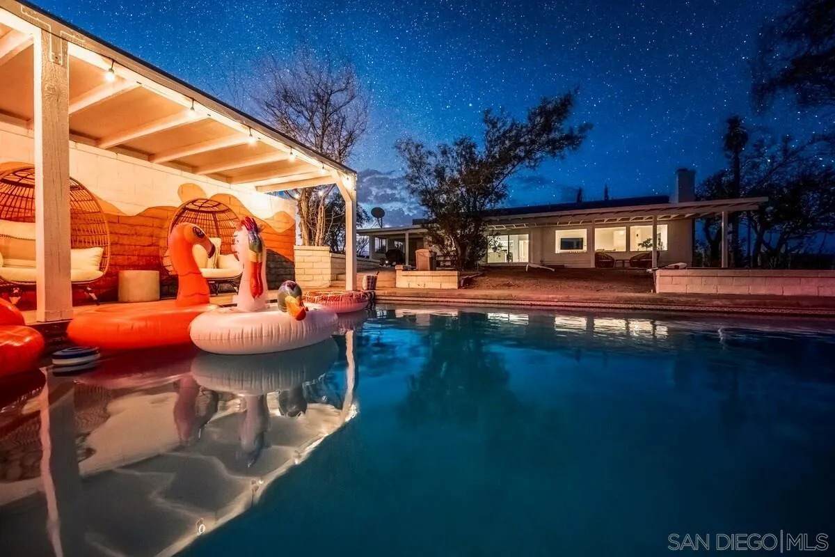 https://bt-photos.global.ssl.fastly.net/sandiego/orig_boomver_1_260006728-1.jpg