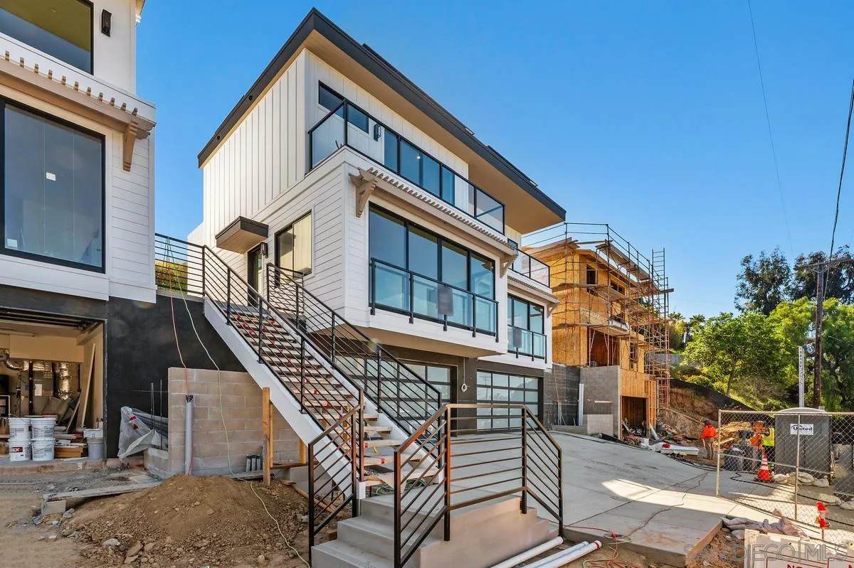 4811 Academy - Photo 1