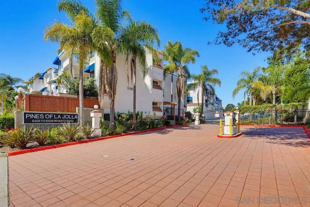 8324 Regents Rd - Photo 1