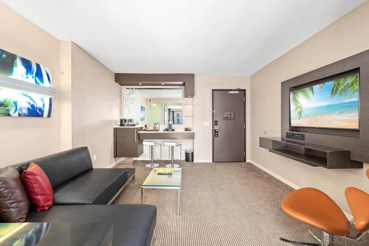 207 5Th Ave - Photo 1