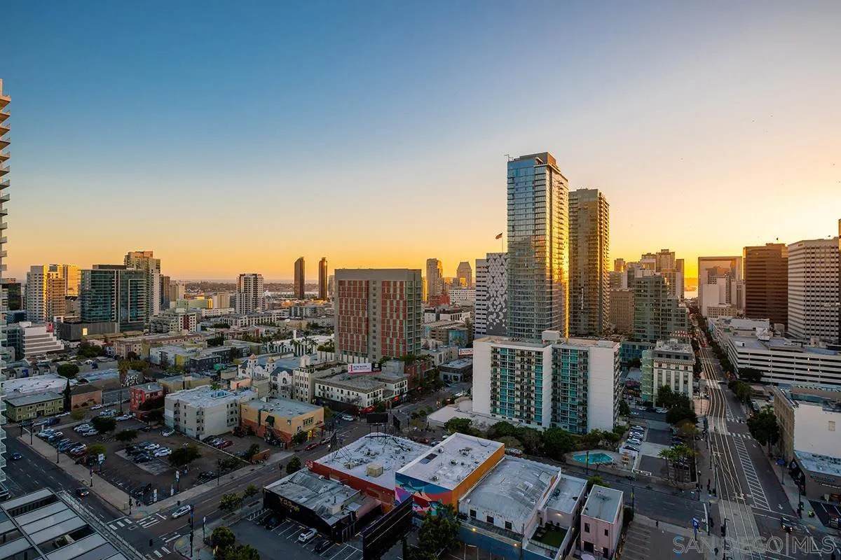 1080 Park Blvd - Photo 1