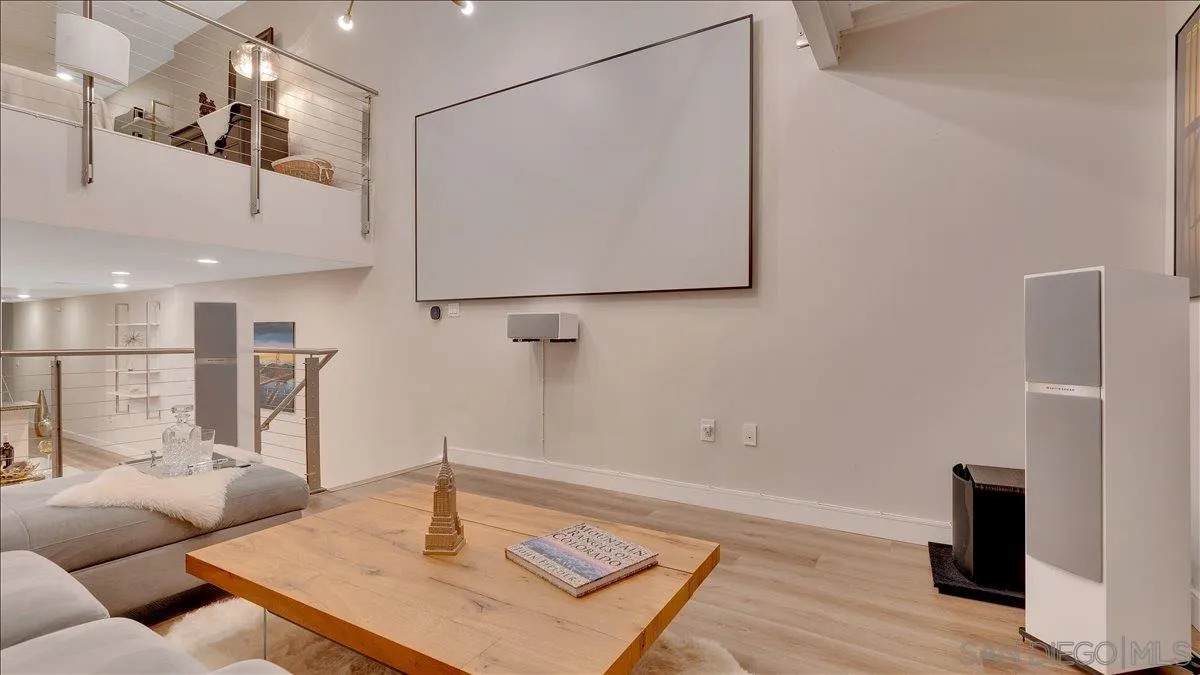 1150 J St. - Photo 1