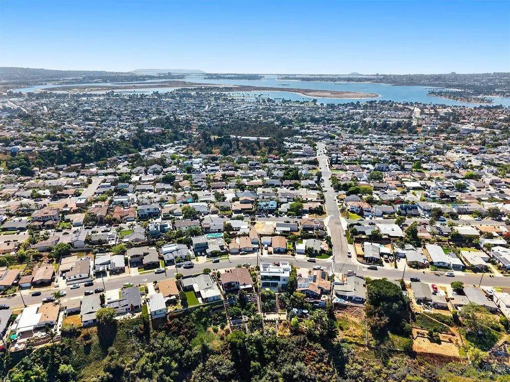 https://bt-photos.global.ssl.fastly.net/sandiego/orig_boomver_1_260008424-1.jpg
