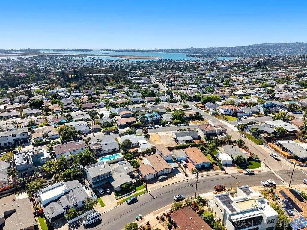 https://bt-photos.global.ssl.fastly.net/sandiego/orig_boomver_1_260008424-1.jpg