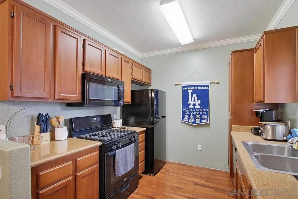 https://bt-photos.global.ssl.fastly.net/sandiego/orig_boomver_1_260010746-1.jpg