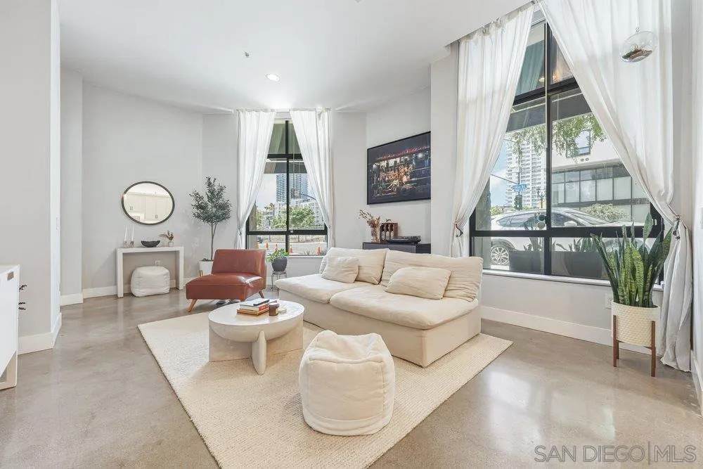 1400 Broadway - Photo 1