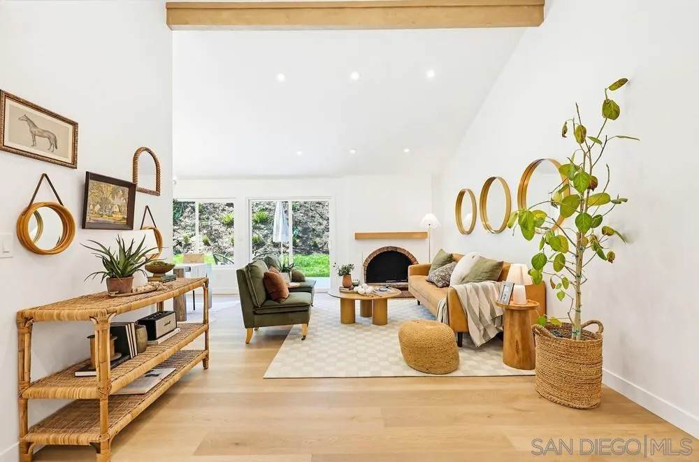 725 Santa Florencia - Photo 1