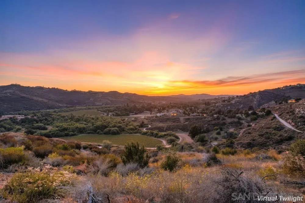 https://bt-photos.global.ssl.fastly.net/sandiego/1280_boomver_1_260010952-1.jpg