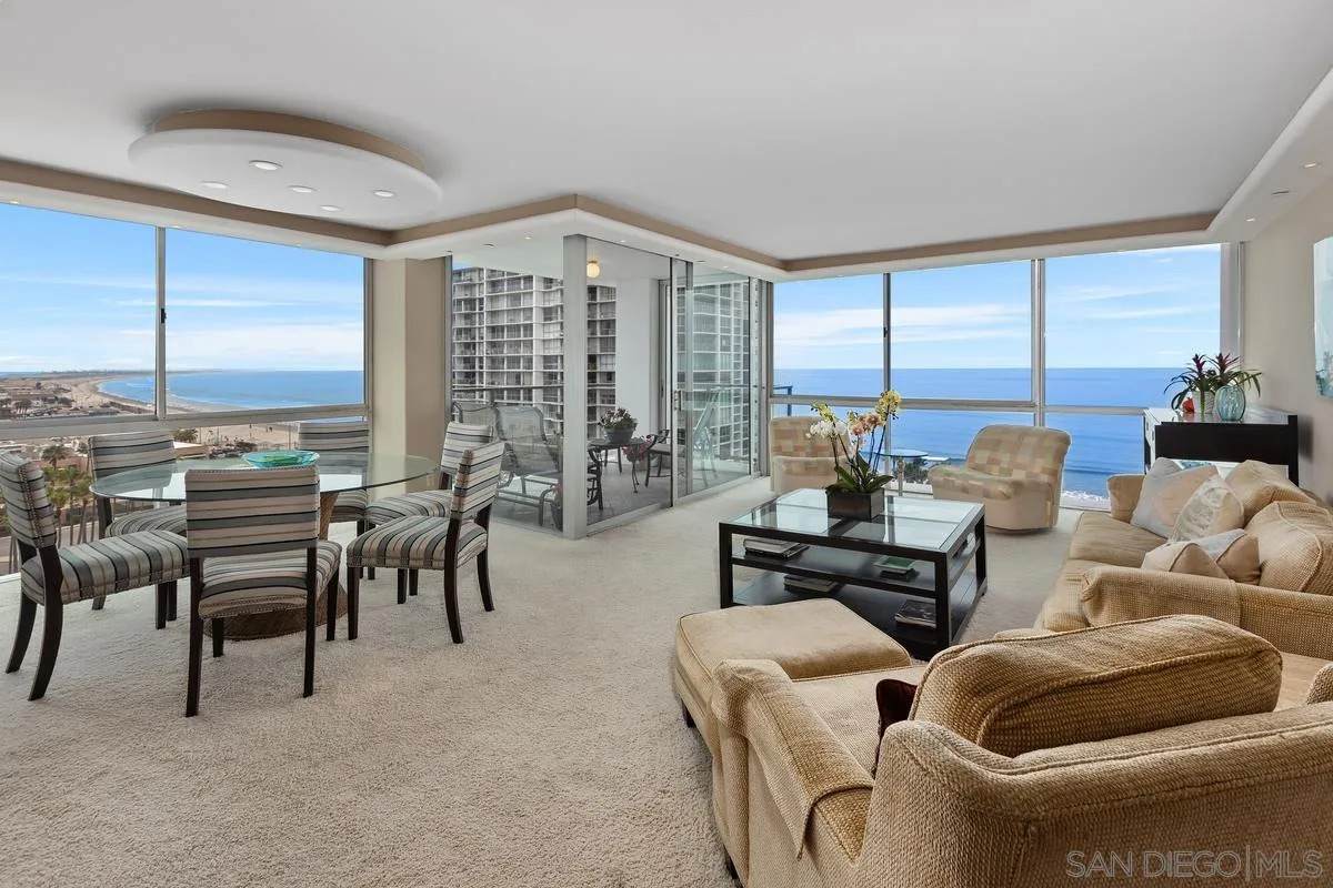 1810 Avenida Del Mundo - Photo 1