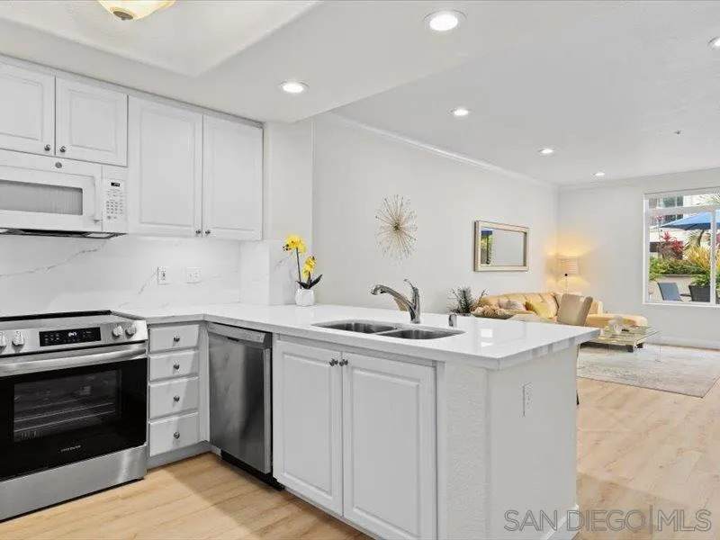 https://bt-photos.global.ssl.fastly.net/sandiego/orig_boomver_1_260012096-1.jpg