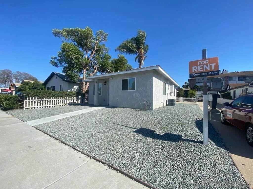238 Alvarado St - Photo 1
