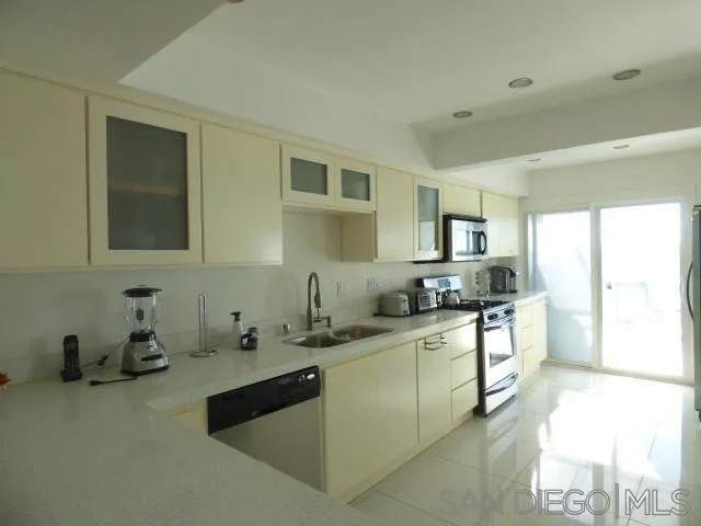 6743 Fashion Hills Blvd - Photo 1