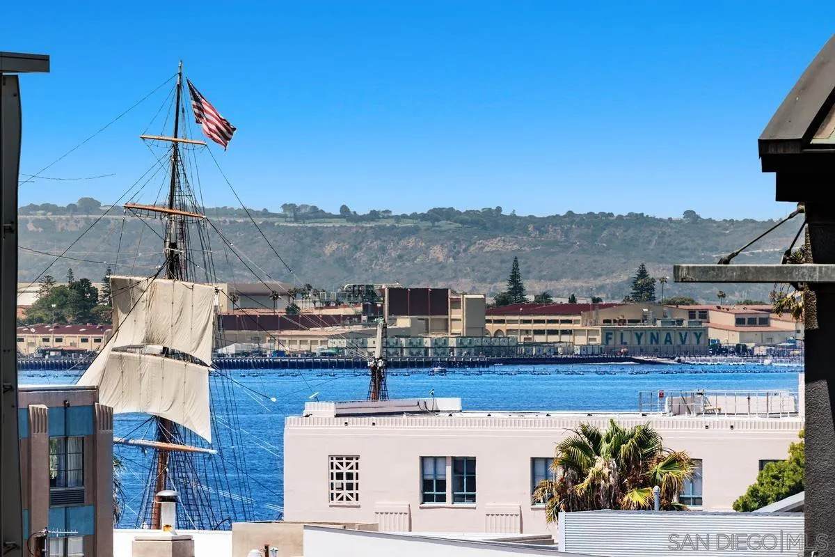 https://bt-photos.global.ssl.fastly.net/sandiego/orig_boomver_1_260014335-1.jpg