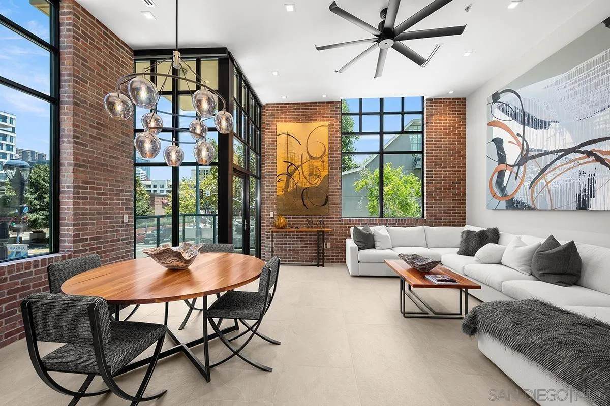 555 Front Street - Photo 1