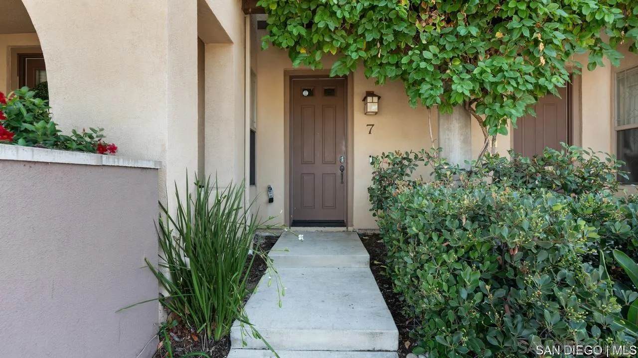 https://bt-photos.global.ssl.fastly.net/sandiego/orig_boomver_1_260015112-1.jpg