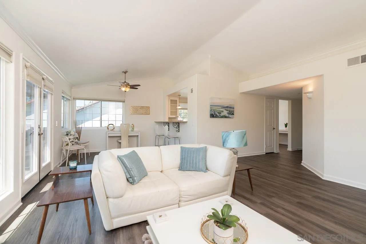 16470 Avenida Venusto - Photo 1