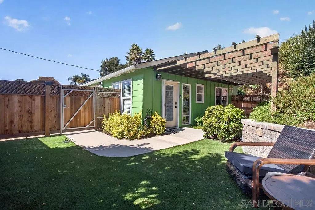 https://bt-photos.global.ssl.fastly.net/sandiego/orig_boomver_1_260016565-1.jpg