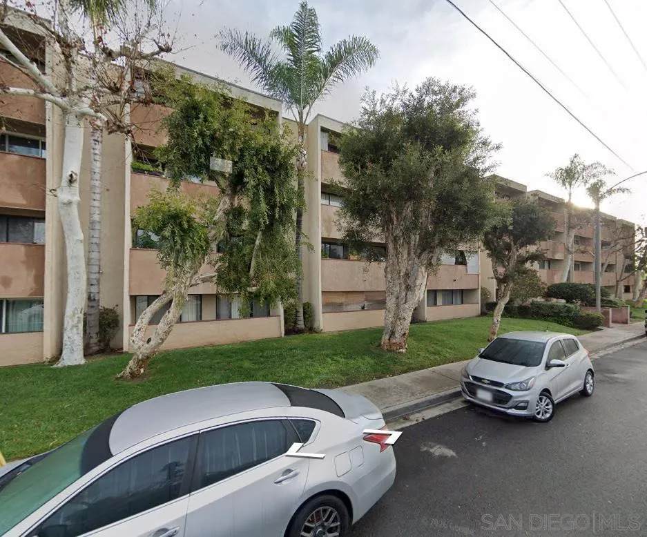 4041 Oakcrest Dr - Photo 1
