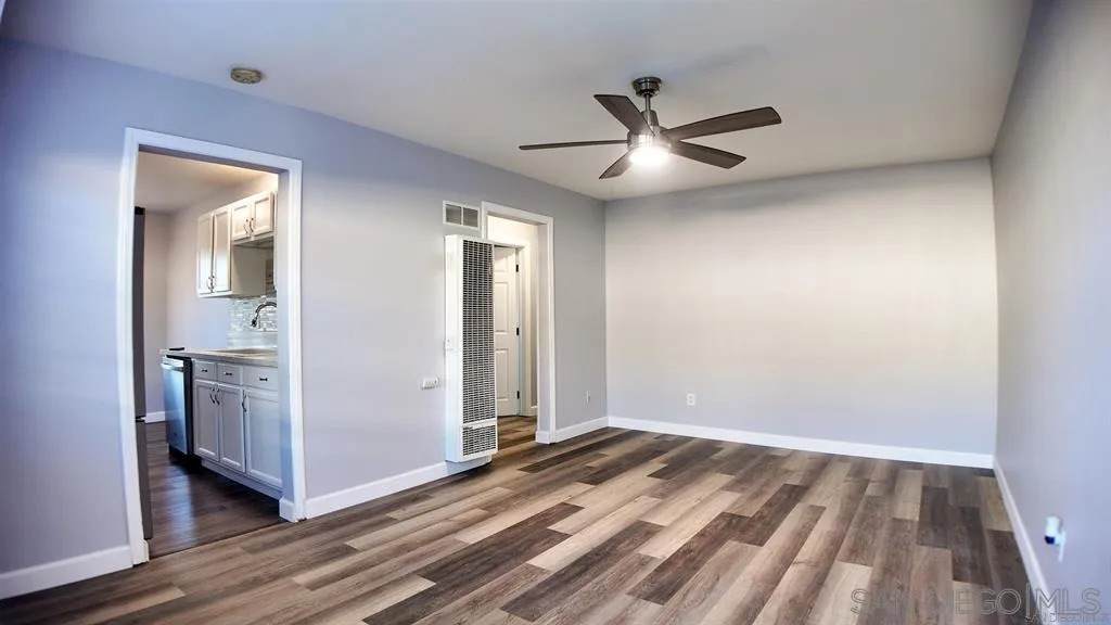 3934 1/2 Marine View Ave - Photo 1