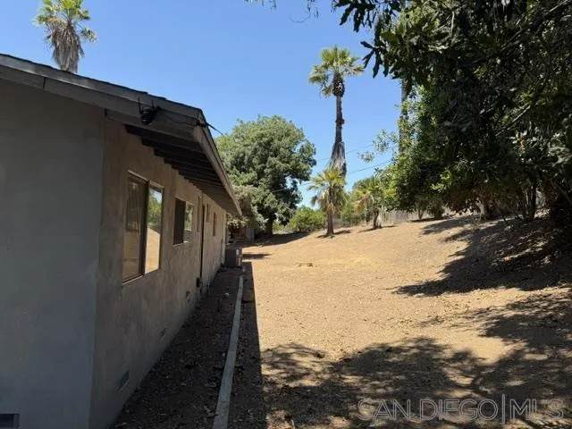 https://bt-photos.global.ssl.fastly.net/sandiego/orig_boomver_1_260019599-1.jpg