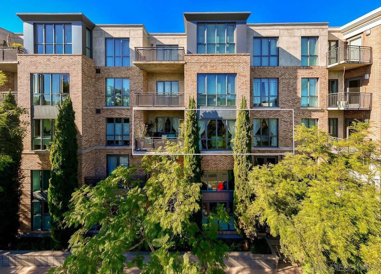 845 Fort Stockton - Photo 1