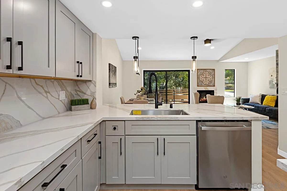 9899 Scripps Westview Way - Photo 1