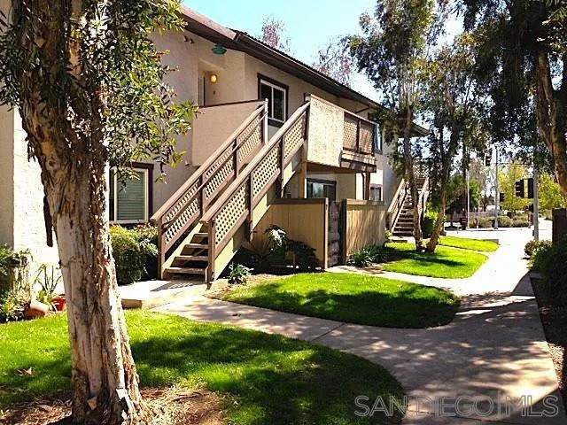 9821 Caspi Gardens - Photo 1
