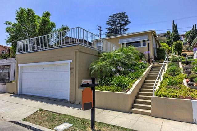 2329 Warwick Avenue - Photo 1