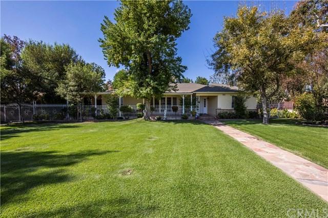 415 Oleander Avenue - Photo 1