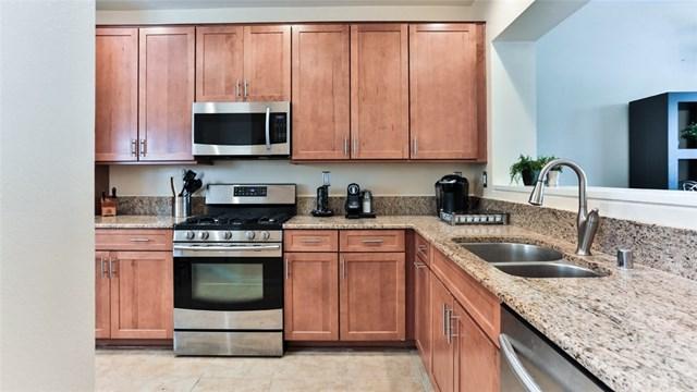 20 Meadowbrook - Photo 1