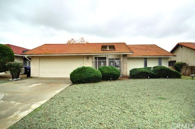 1825 Silver Oak Way - Photo 1