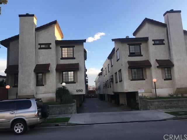 1290 Elm Avenue - Photo 1