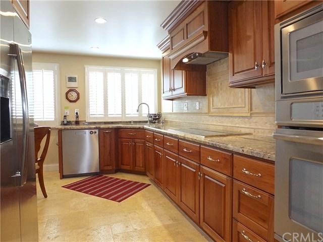 6216 Riviera Circle - Photo 1
