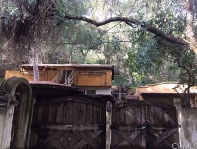 3533 Canon Drive - Photo 1