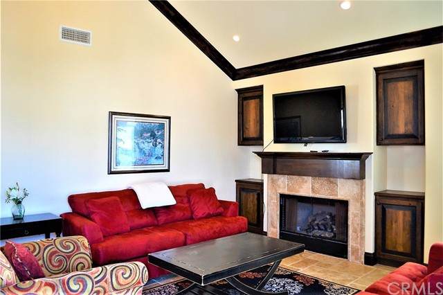 206 Adams Street - Photo 1
