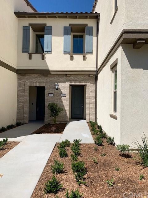 203 Carlow - Photo 1