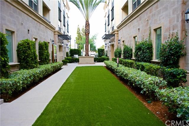 514 Anaheim Boulevard - Photo 1