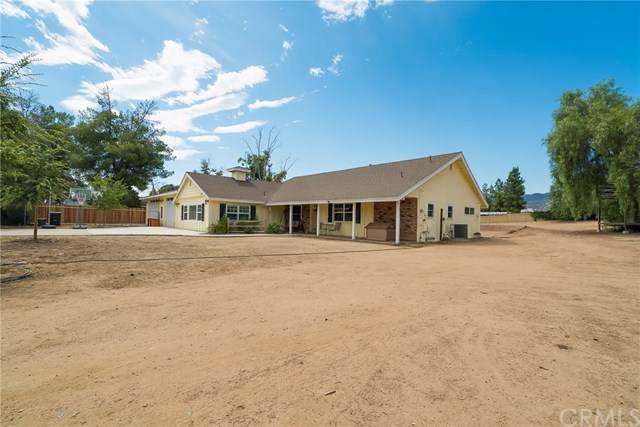 20917 Como Street - Photo 1