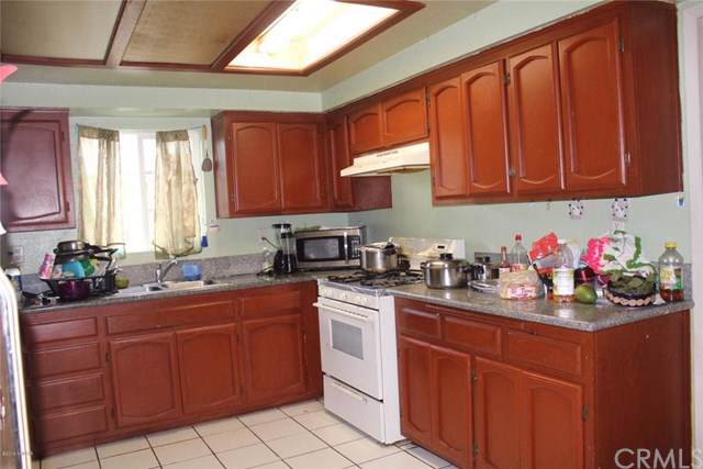 217 Tefft Street - Photo 1