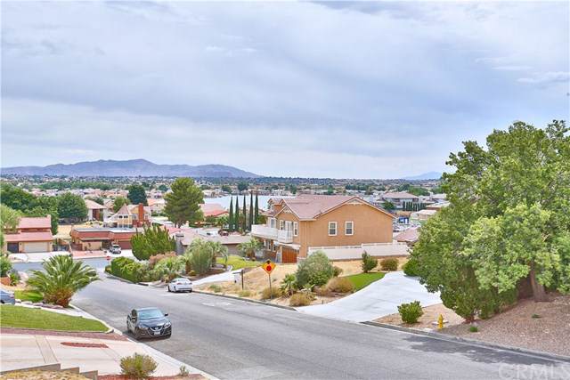 17990 Vista Point Drive - Photo 1