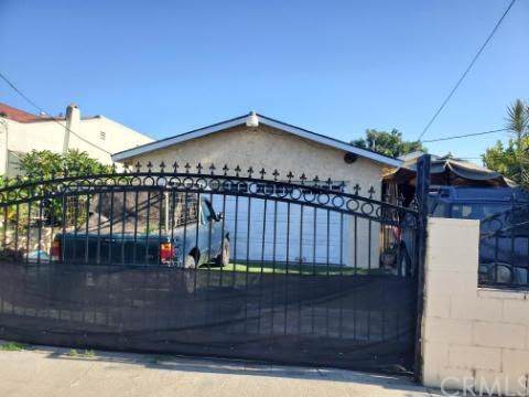 814 Poplar Street - Photo 1