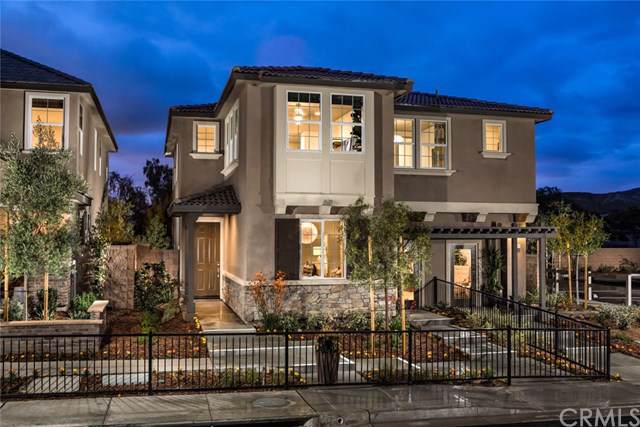 8991 Sunshine Valley Way - Photo 1
