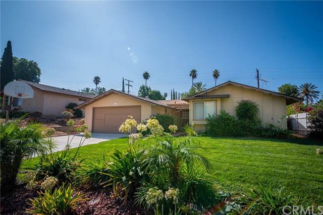 568 Glenhill Drive - Photo 1