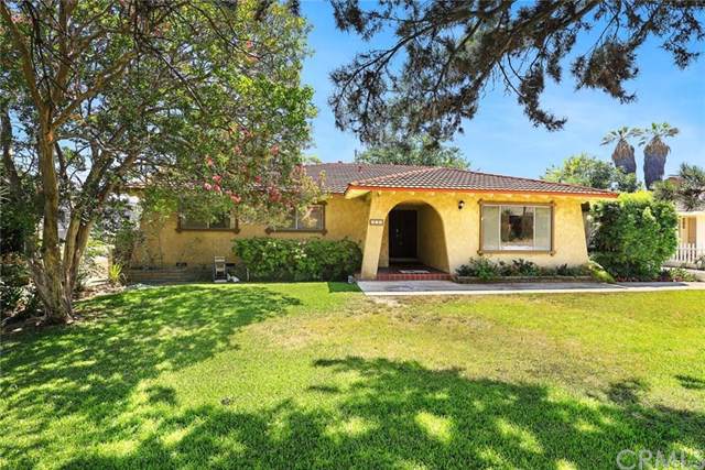 454 Palm Drive - Photo 1