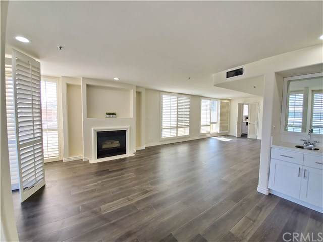 1823 Manning Avenue - Photo 1
