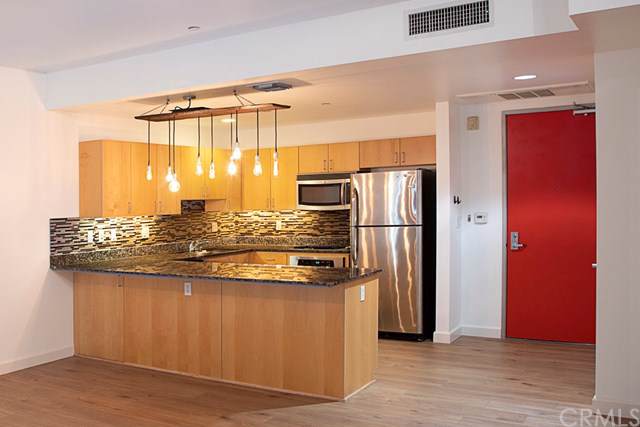 285 6th Street - Photo 1