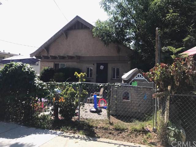 1467 Raymond Avenue - Photo 1