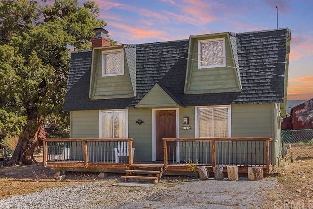 645 Villa Grove Avenue - Photo 1