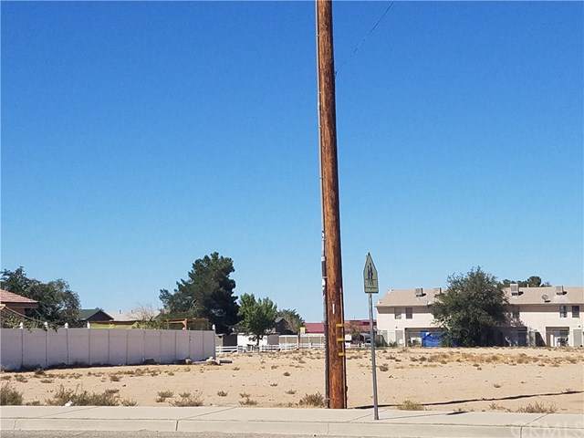 0 Bartlett - Photo 1